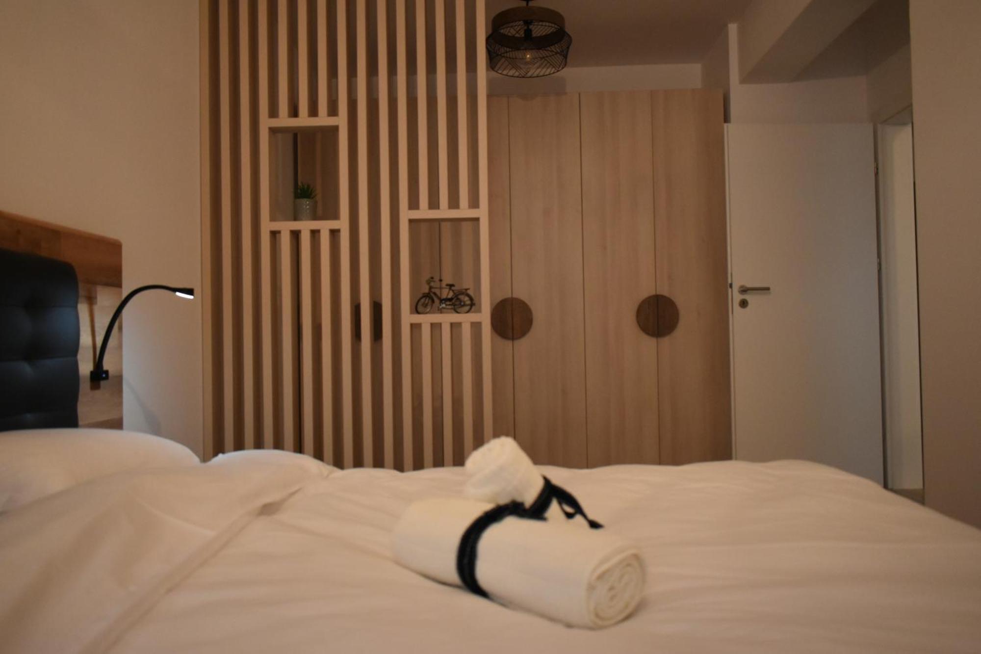 Save Relaxing Residence Брашов Екстер'єр фото